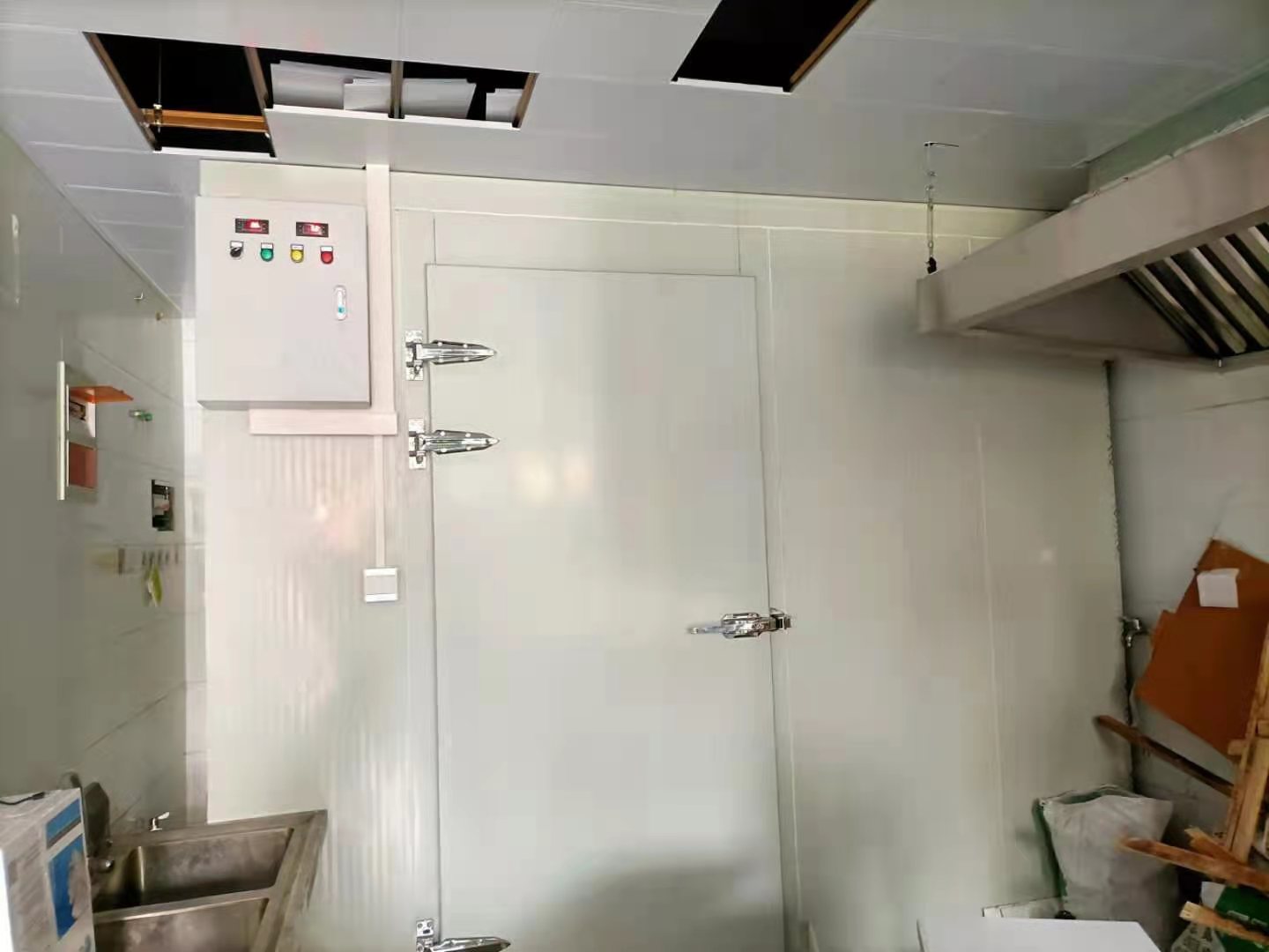 餐饮冷库,雪艺制冷安装